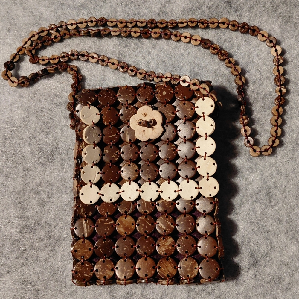 Boho Coconut Shell Crossbody Bag Purse Handmadel, Hawaiian Style - Picture 1 of 8